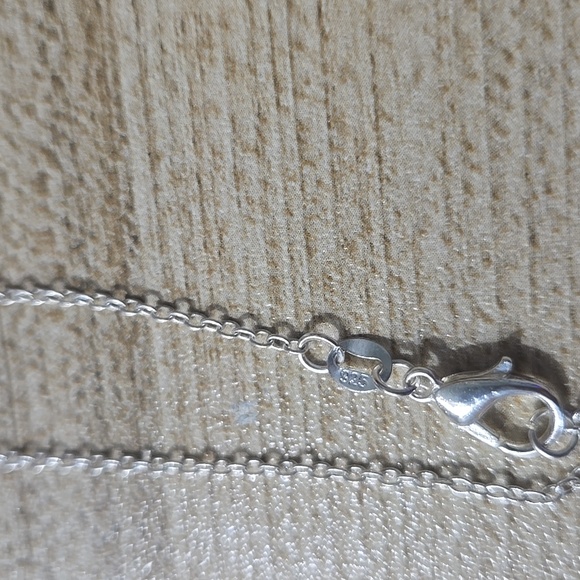 Vintage Girlhoodcore Silver Tone Textured Butterfly Pendant Necklace💫 - Picture 4 of 4